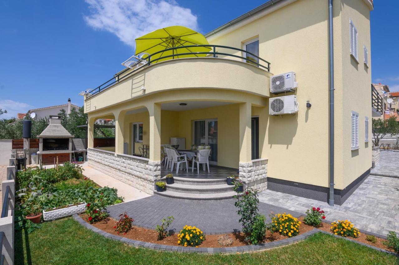 Apartments Blatancic Vodice Exterior photo